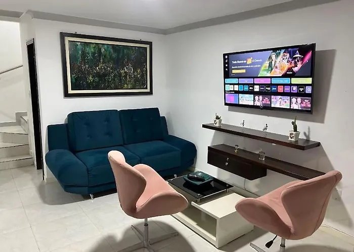 Casa Familiar En Giron